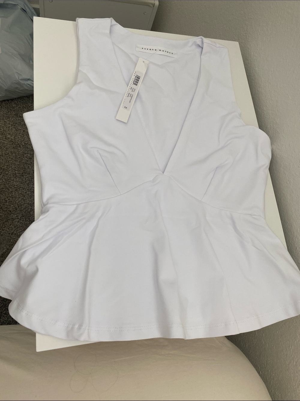 Susana Monaco White V-Neck Peplum Sleeveless Top